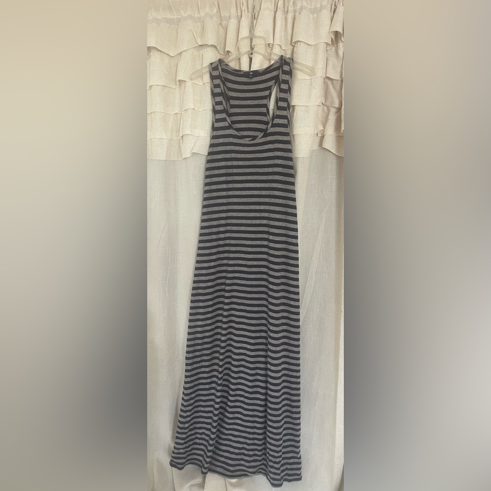 Classic GAP Navy Blue & Gray Striped Maxi Dress Comfortable Stylish Effortless